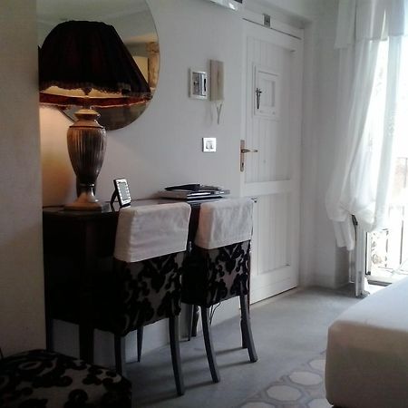 Al Tempio Di Apollo Bed & Breakfast Syracuse ห้อง รูปภาพ